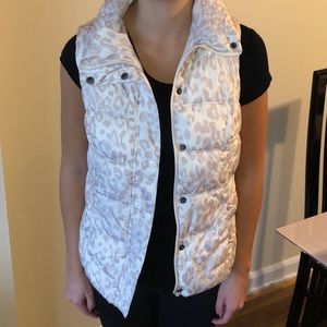 Juniors Cheetah Printed Vest